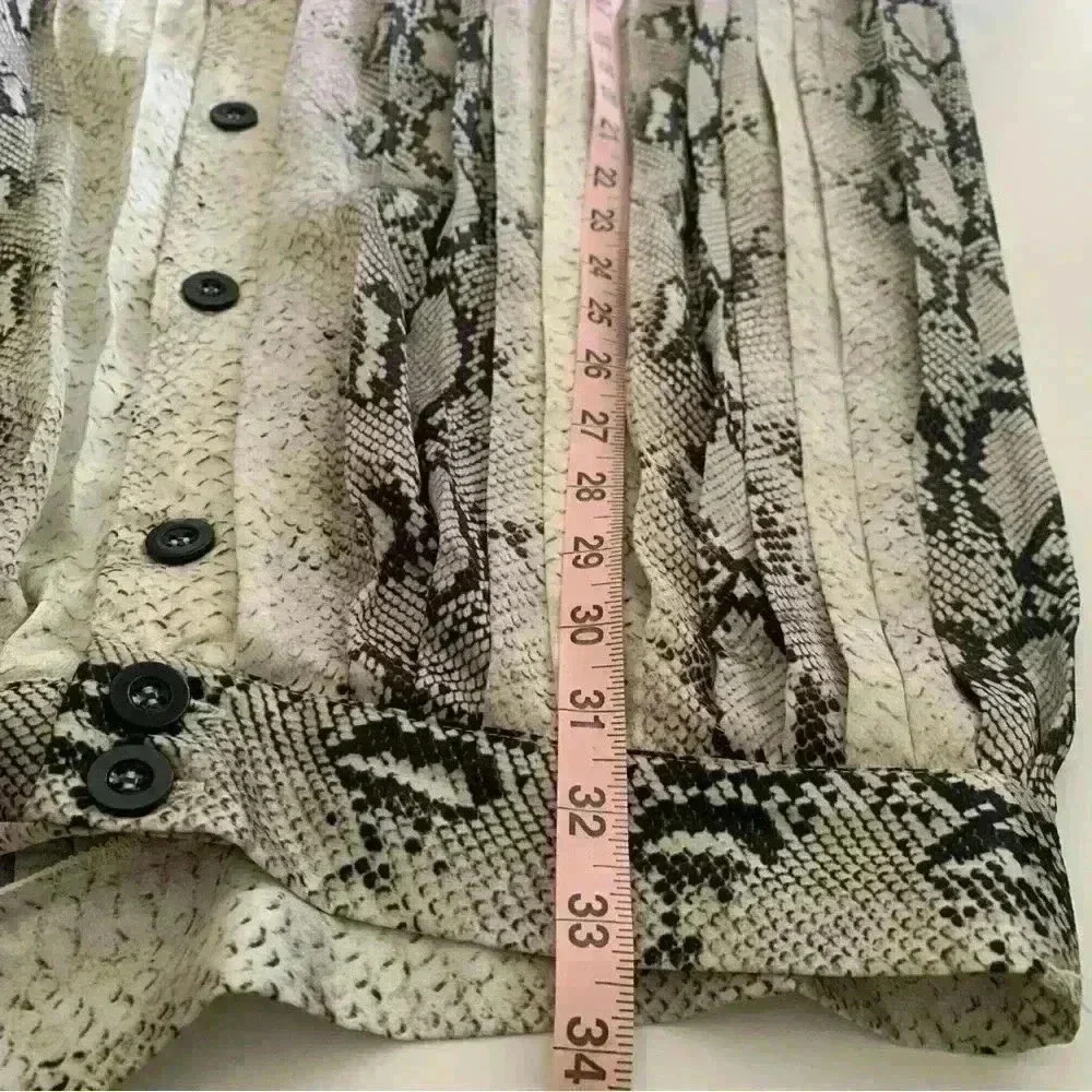 Dress Forum Women's Snakeskin Print Pleated Midi Skirt Size Large